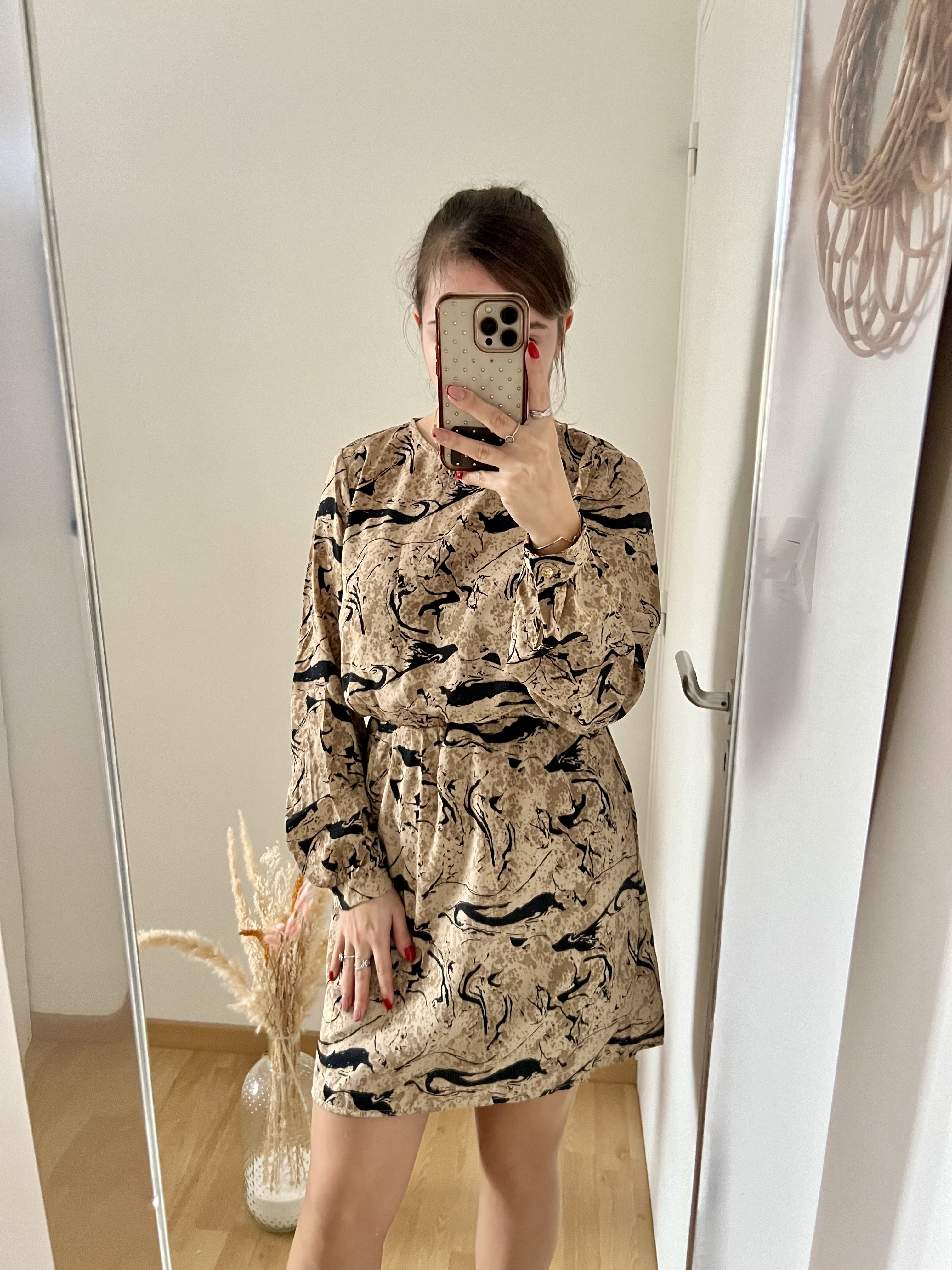 Robe taupe et noire Leila